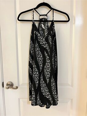 Eden in Love black halter dress